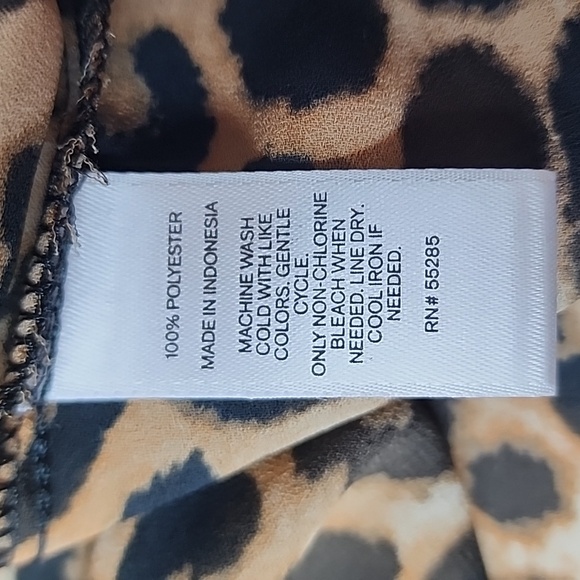 Express Portofino Leopard Print Button-Down Shirt Size Large - Picture 8 of 9